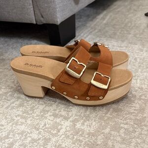 NWT Dr. Scholl's Original Vibe Mules with Buckle Detail